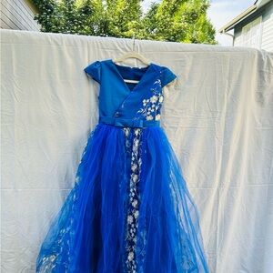 Princess Polly Blue V-Neck Gown for Prom